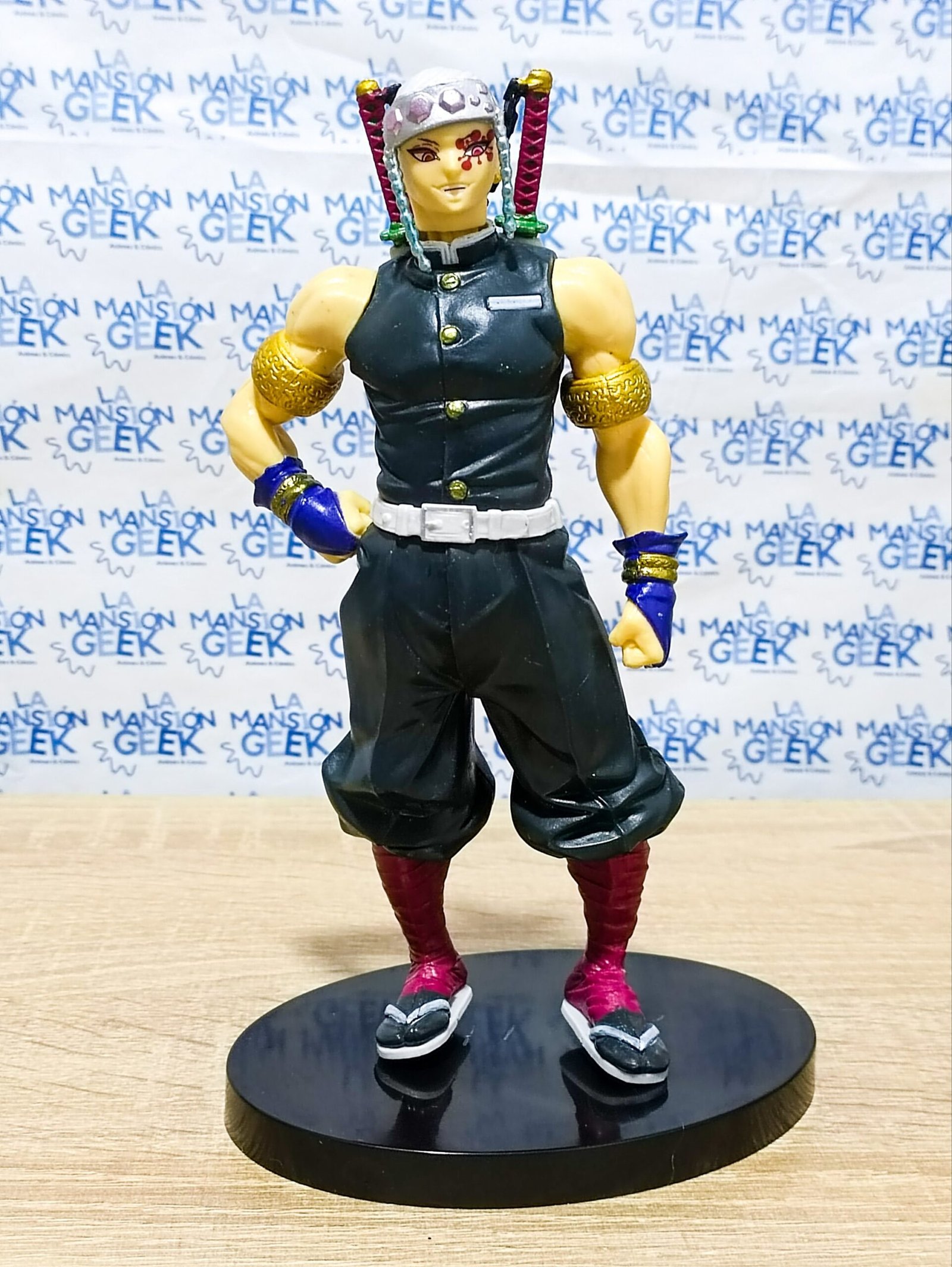 FIGURA DEMON SLAYER 47