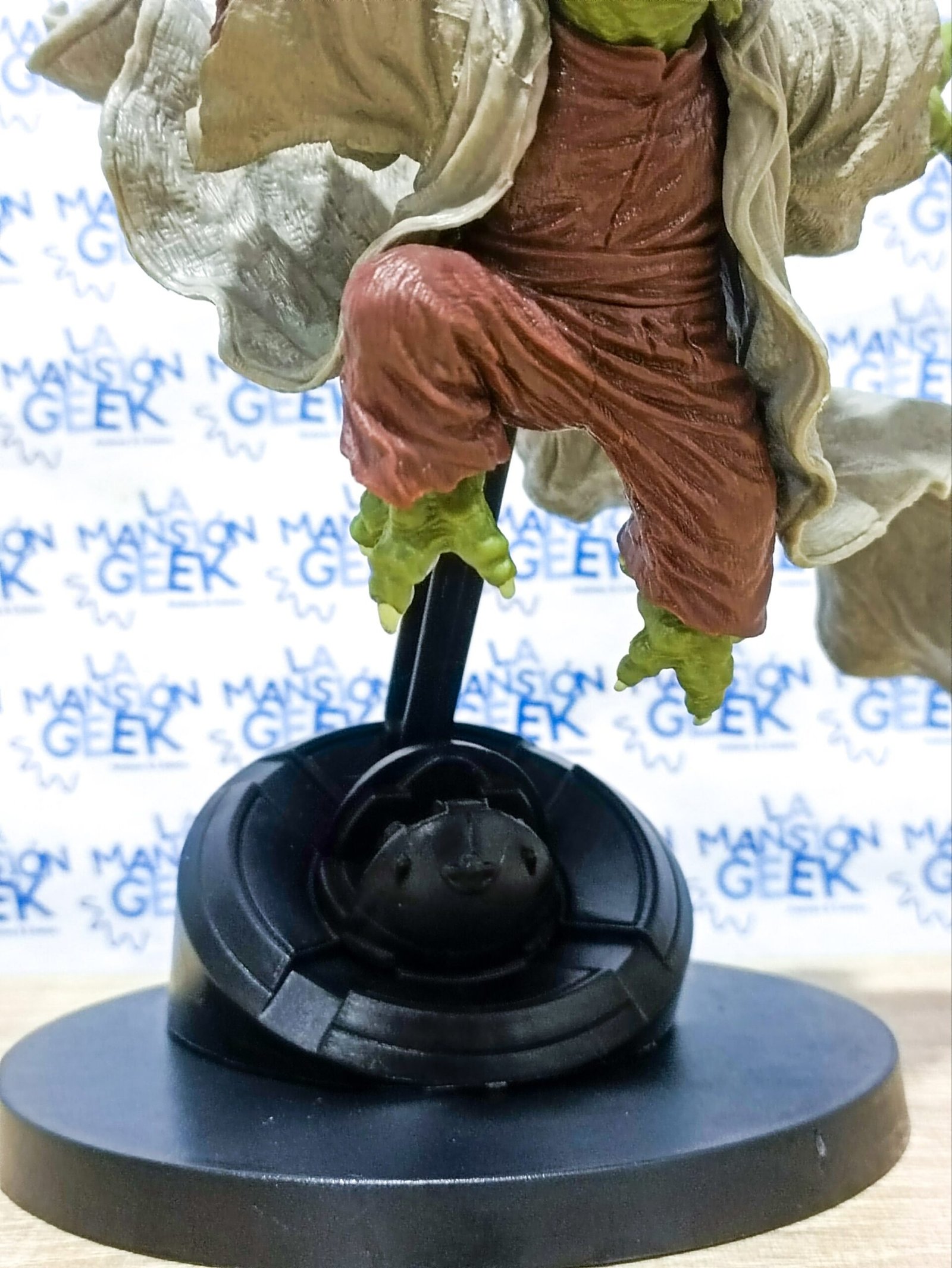 FIGURA STAR WARS YODA 1 - Image 6