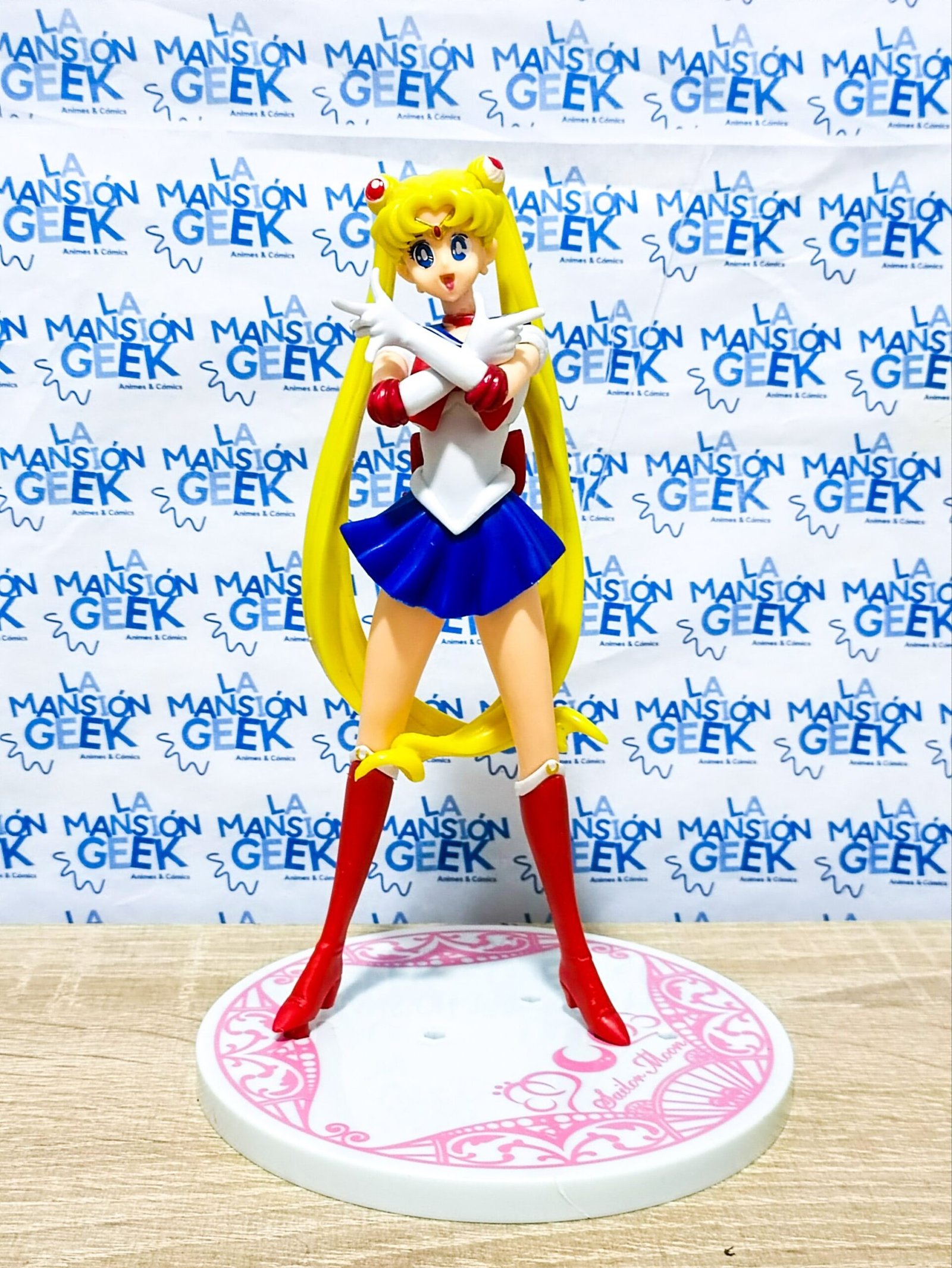 FIGURA SAILOR MOON 1