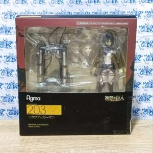FIGURA ATTACK ON TITAN MIKASA 1