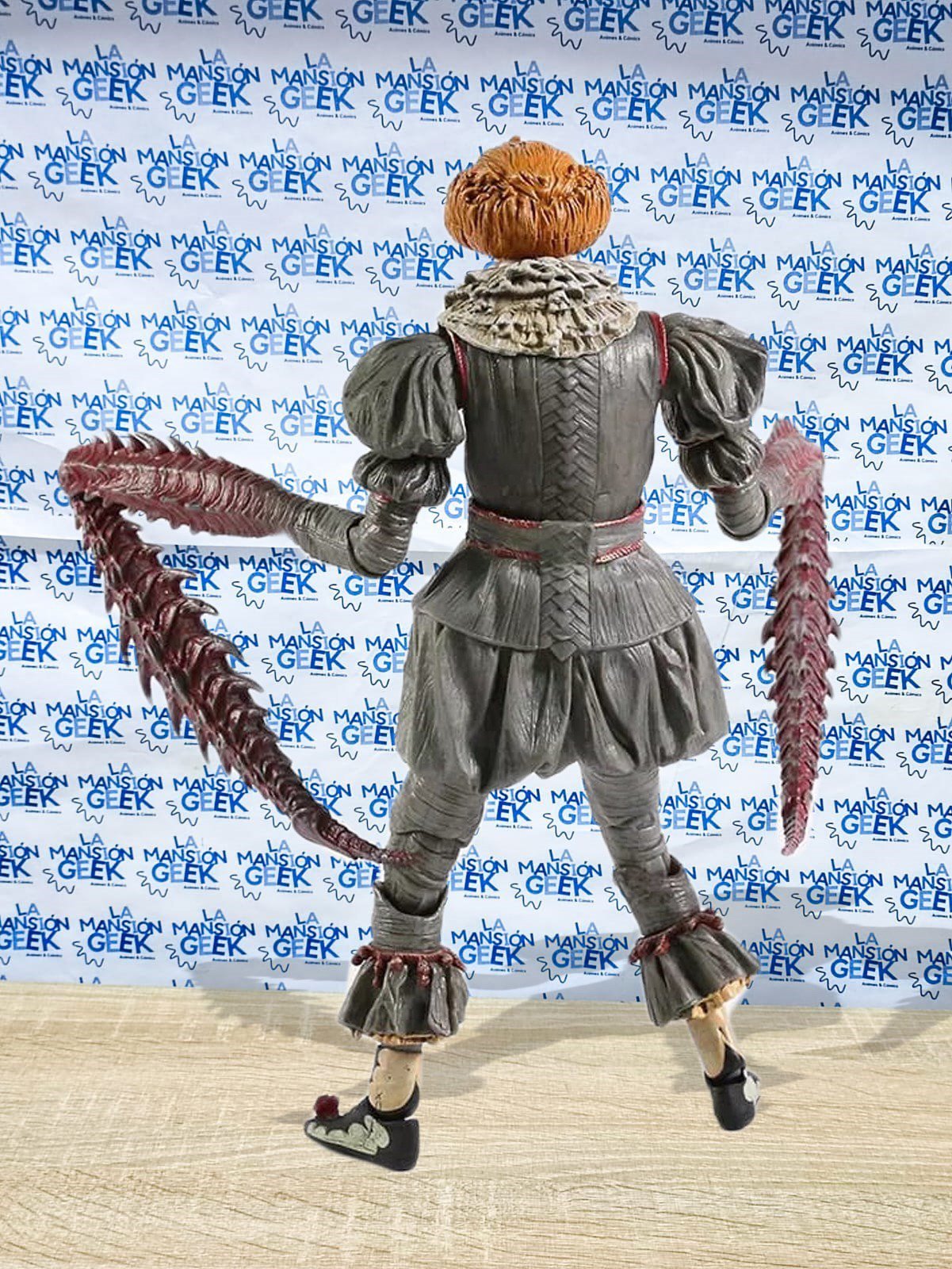 FIGURA TERROR PENNYWISE IT - Image 13
