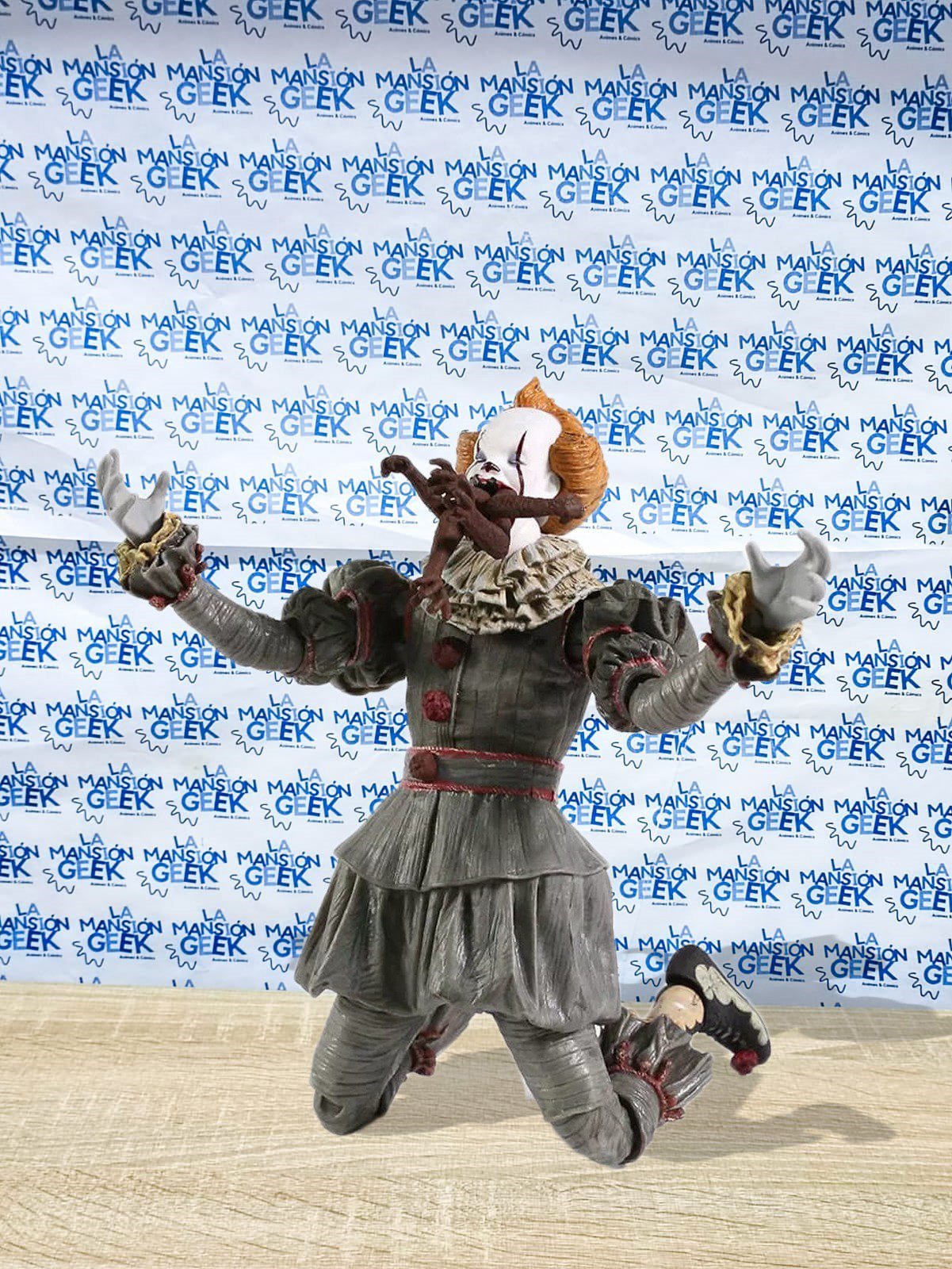 FIGURA TERROR PENNYWISE IT - Image 10