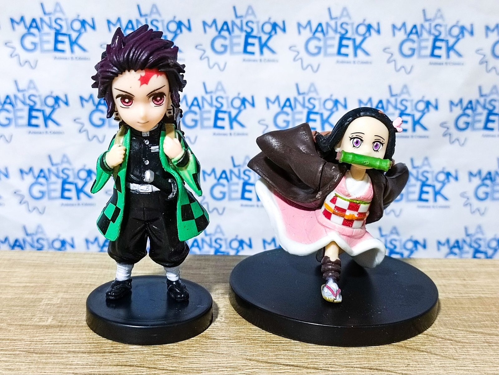 FIGURA DEMON SLAYER SET 7