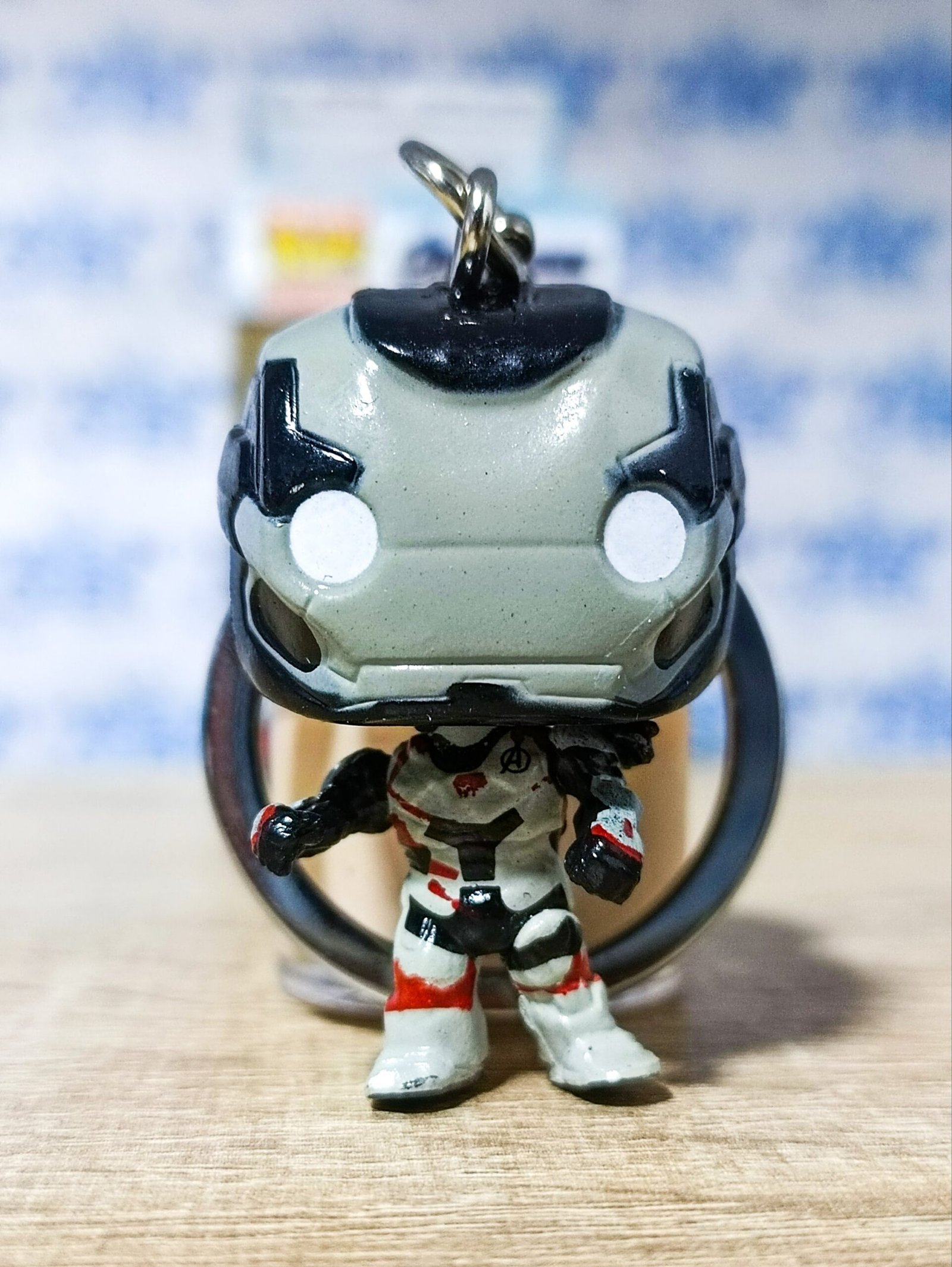 LLAVERO FUNKO MARVEL WAR MACHINE 1 - Image 2