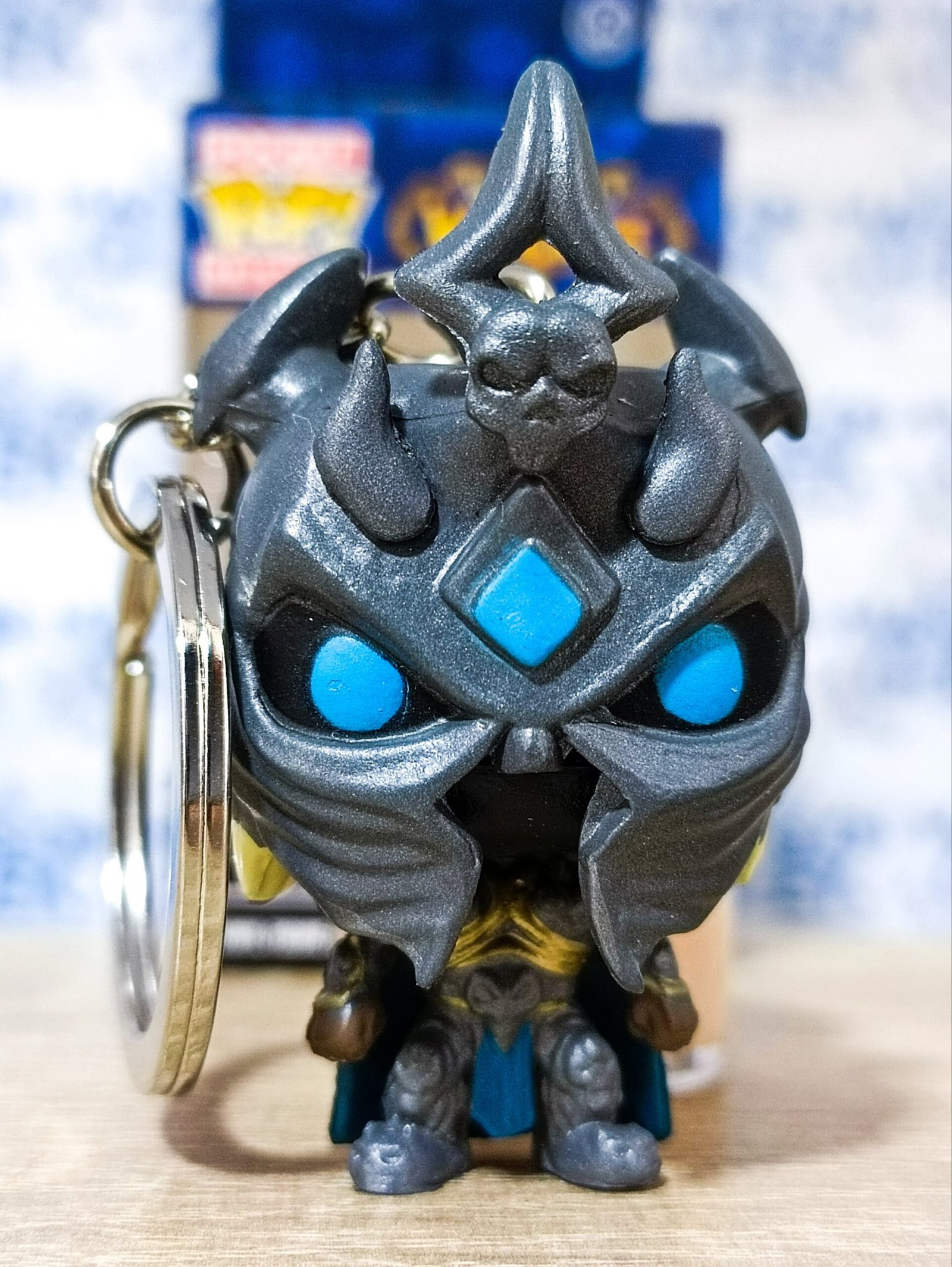 LLAVERO FUNKO WARCRAFT ARTHAS 1 - Image 2