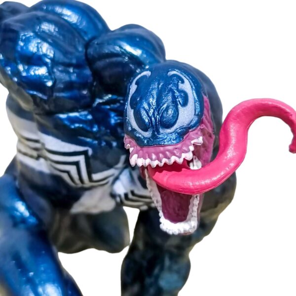 Figura Marvel Venom 02 - Image 2