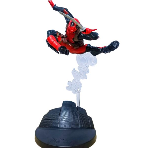 Figura Marvel Deadpool 03